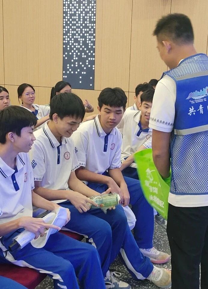 微信图片_2025-10-09_164135_645.jpg