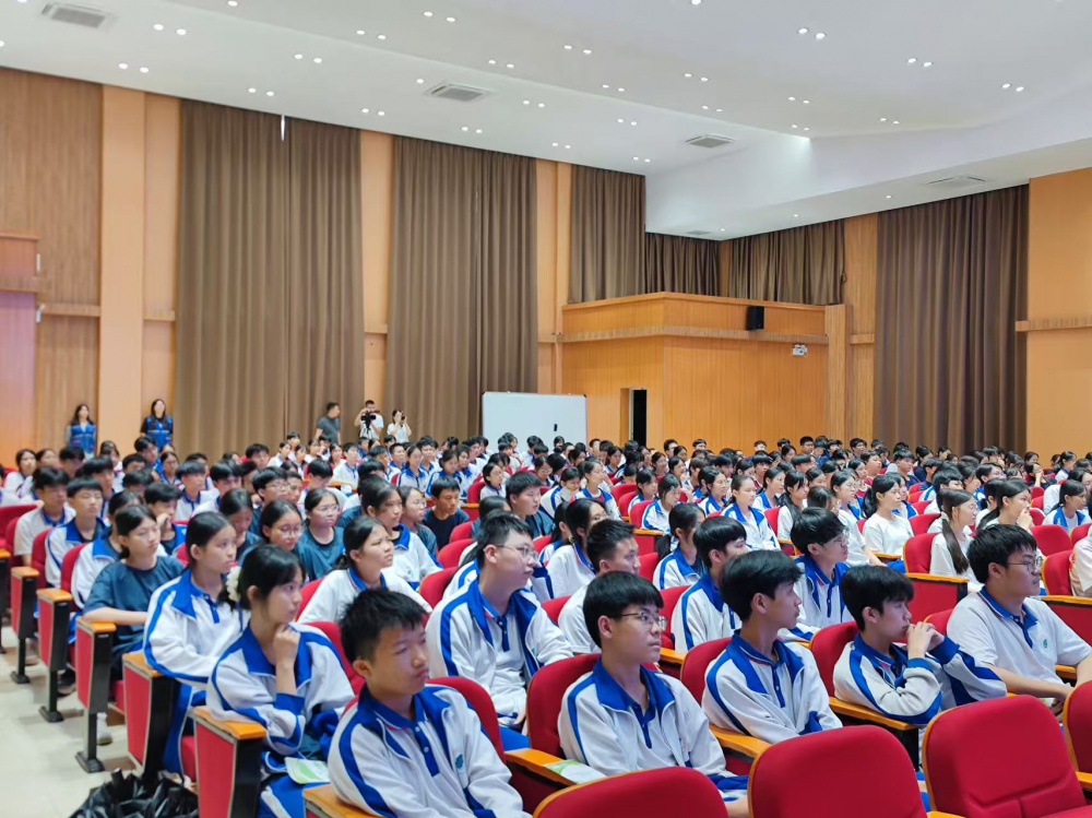 55fc5163d897a9c49af52f8000726ab.jpg