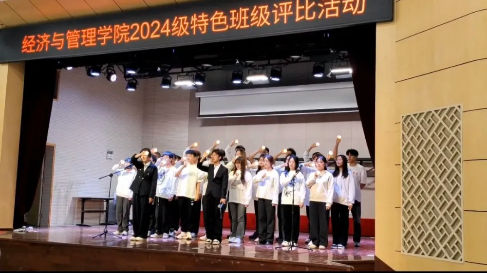 寻访集  被希望工程·圆梦行动“点亮”的保亭少年，后来怎么样了？ (3).png