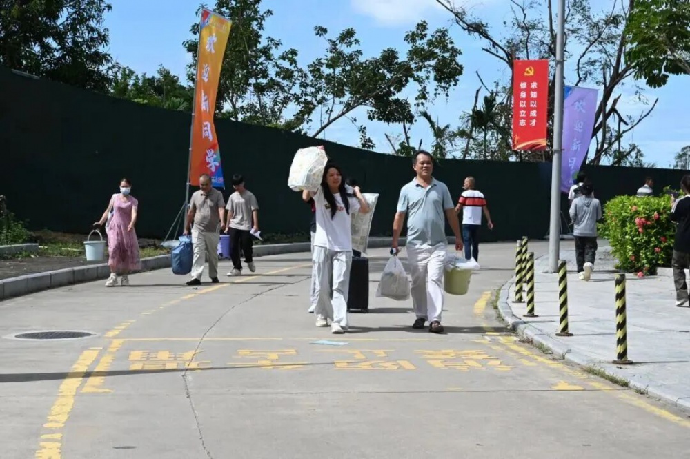 微信图片_2025-09-15_091713_606.jpg