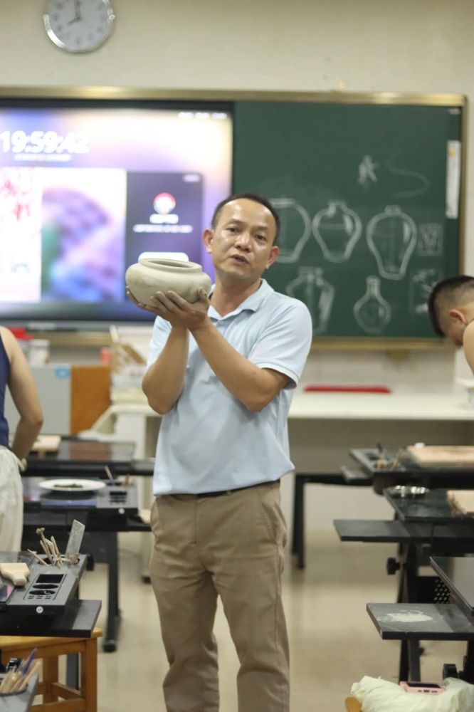 微信图片_2025-10-09_104159_395.jpg