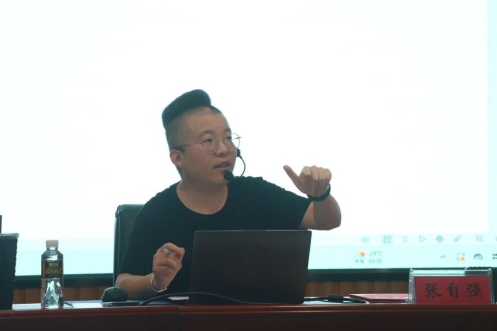 微信图片_2025-10-13_094153_681.jpg