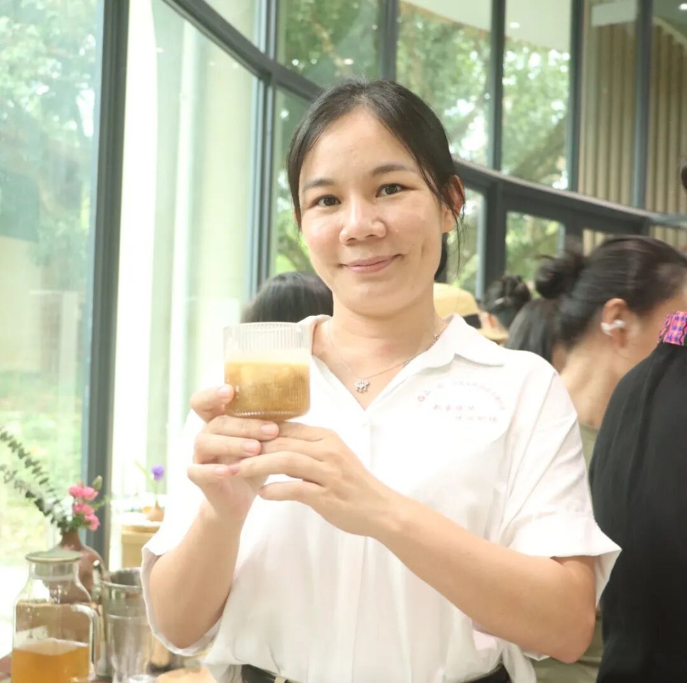 微信图片_2025-11-05_163001_022.jpg 微信图片_2025-11-05_163001_022.jpg