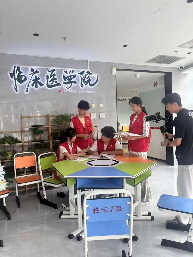 微信图片_2025-11-05_230902_173.jpg