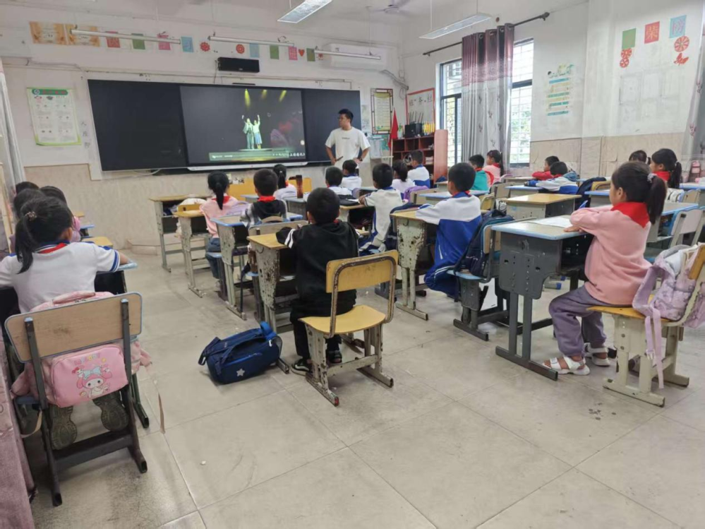 图片22本号镇福和希望小学.png