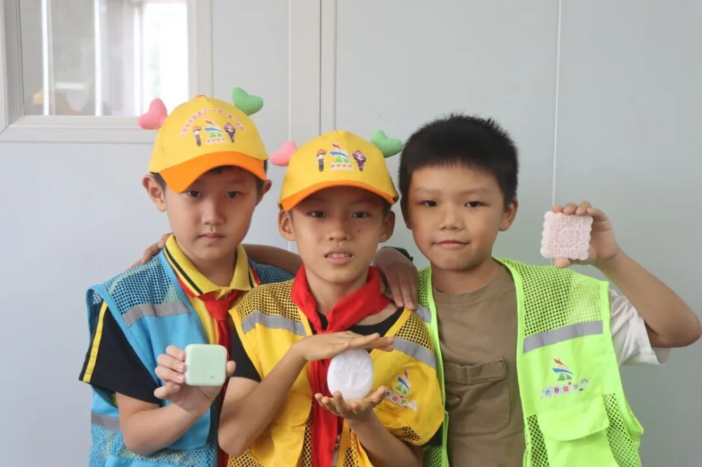 微信图片_2025-12-22_113707_902.jpg