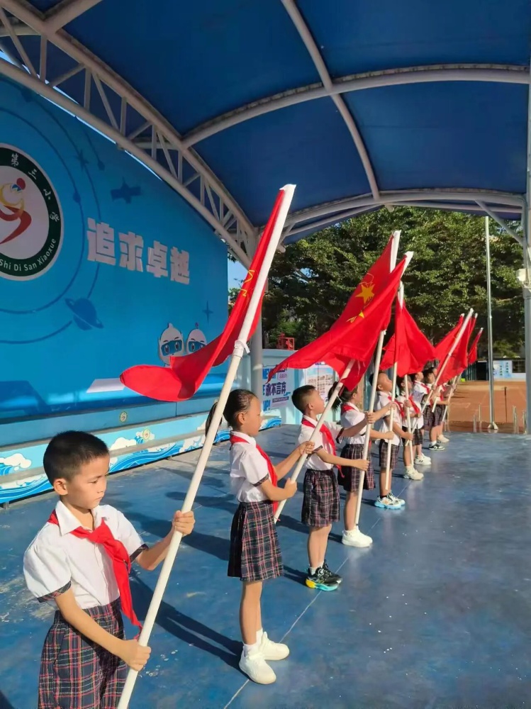 微信图片_2025-10-16_150458_286.jpg