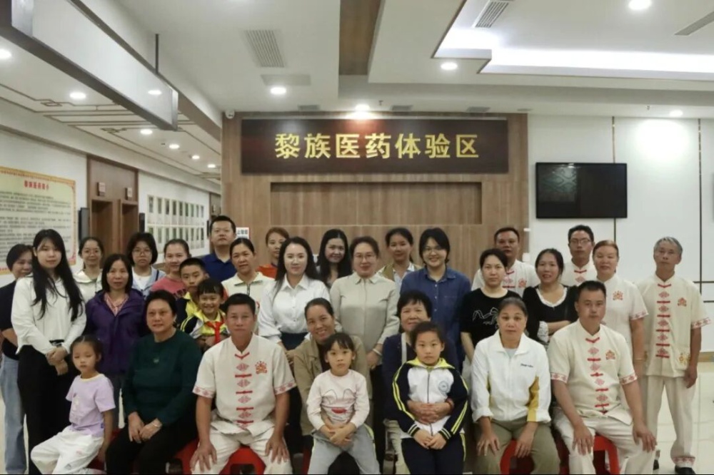 微信图片_2025-11-03_114445_740.jpg