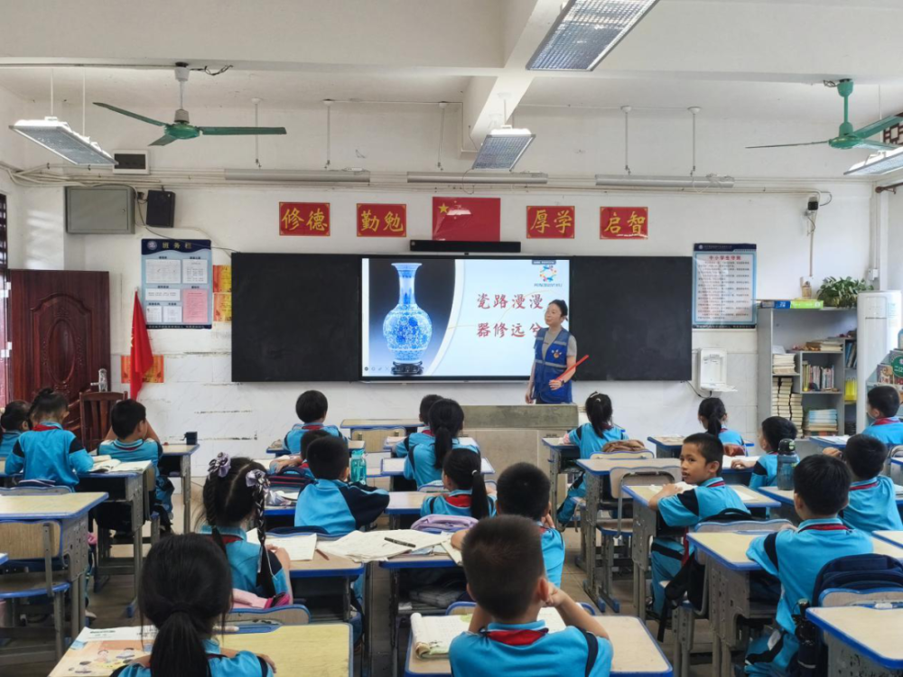 微信图片_2025-11-18_164054_704.png