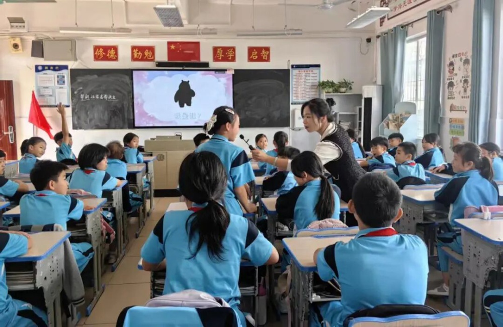 微信图片_2025-11-21_101038_456.jpg