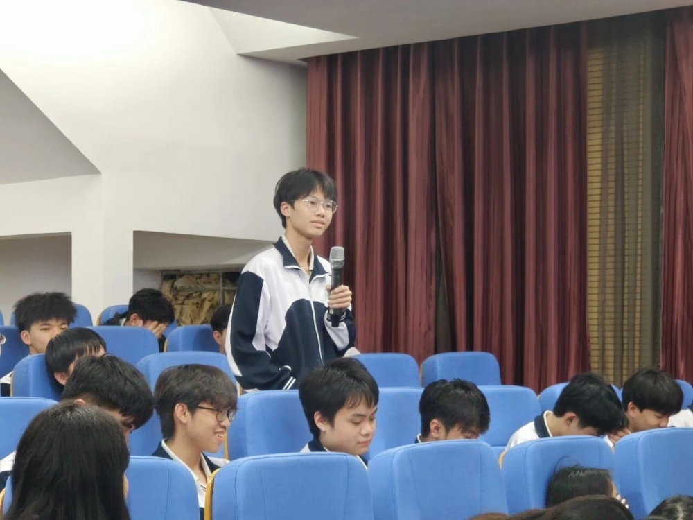 微信图片_2025-11-27_103452_389.jpg